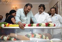 Producer Vadde Ramesh Funeral Photos